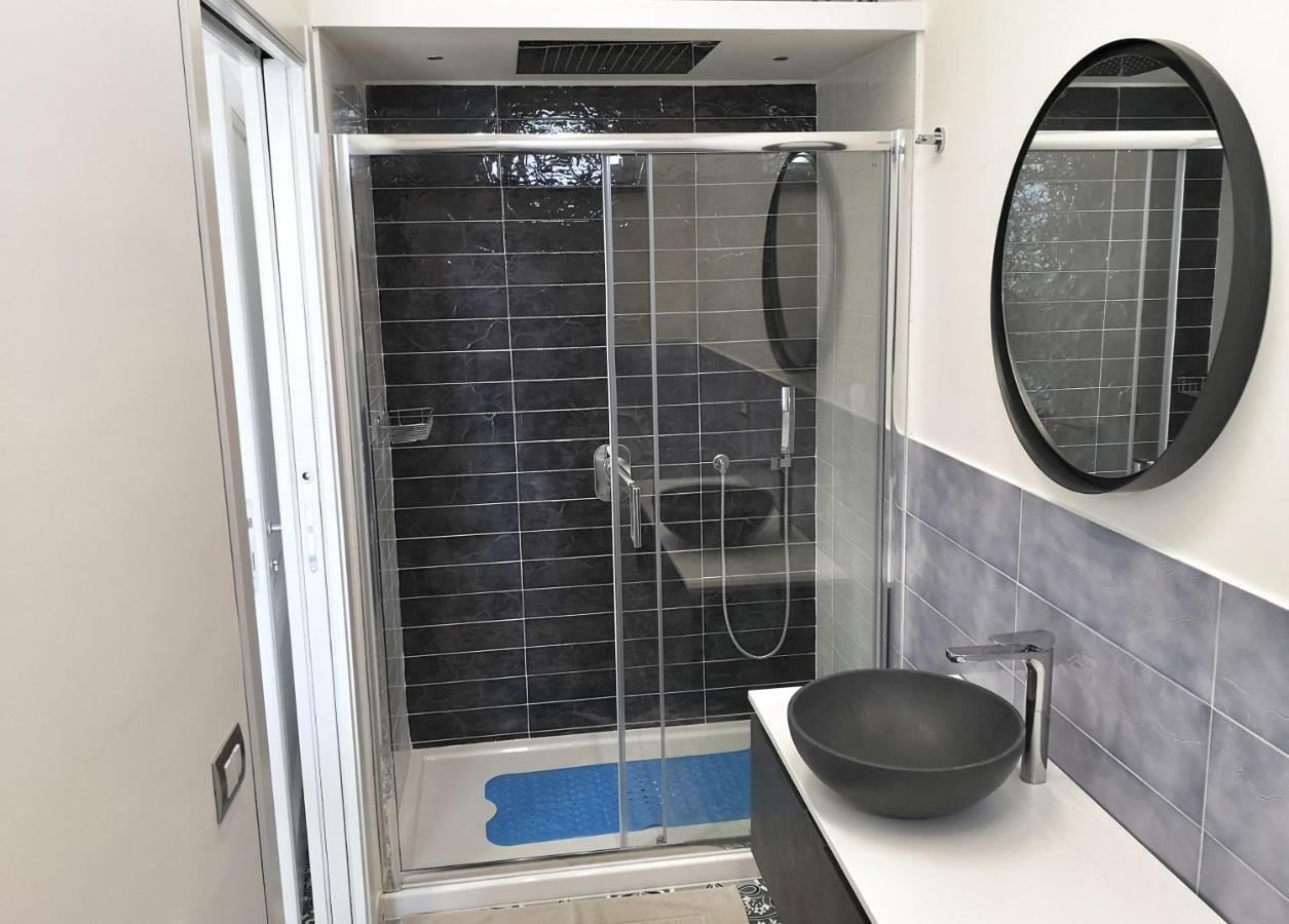 Calise Guest House Procida Bagian luar foto