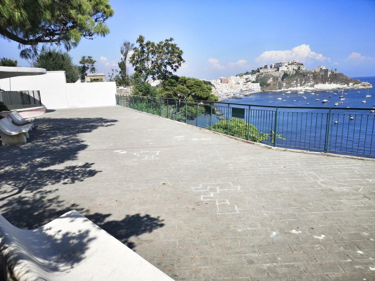 Calise Guest House Procida Bagian luar foto